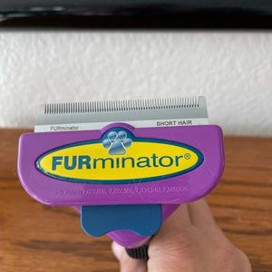 Furminator deshedding tool